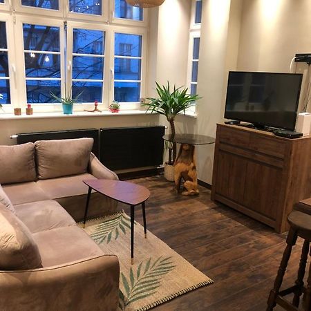 Friends Apartment 斯武普斯克 外观 照片
