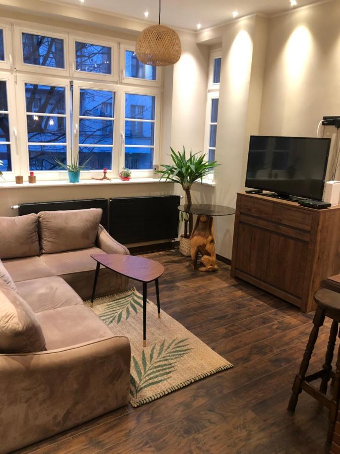 Friends Apartment 斯武普斯克 外观 照片